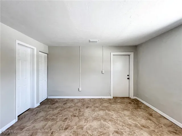 $899 | 15206 Stringfellow Road, Unit 3, Bokeelia, FL 33922