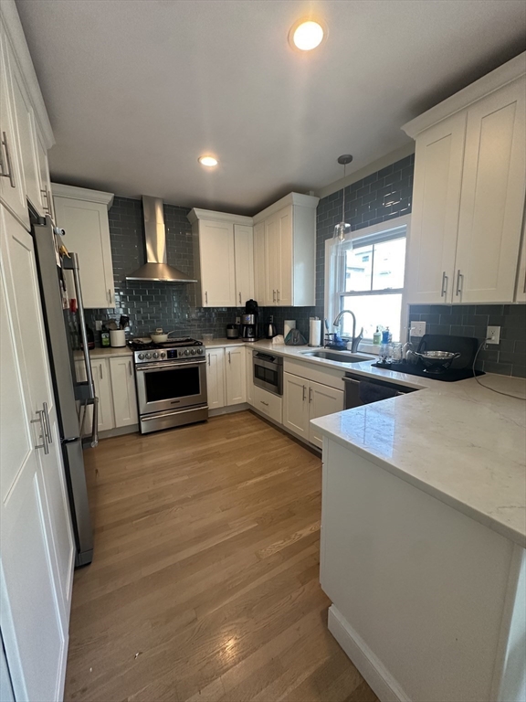 331 Savin Hill Avenue Boston, MA 02125 - Photo 2 of 18