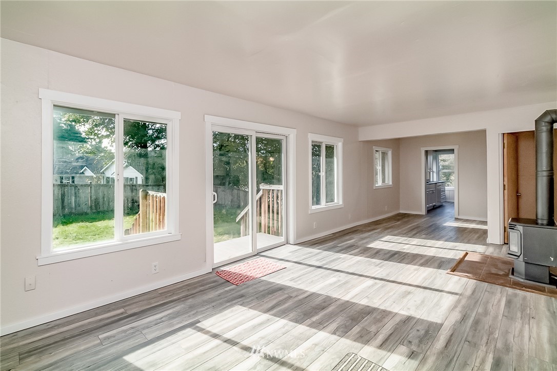 8424 Robe Menzel Road Granite Falls, WA 98252 - Photo 4 of 14