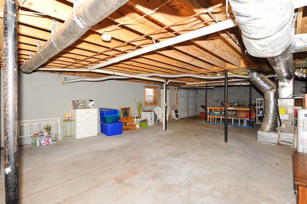 418 Hopewell Road Maryville, TN 37801 - Photo 19 of 26 Unfinished Basement