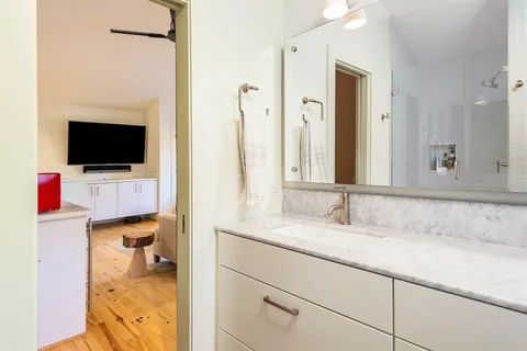 $1,189,000 | 319 North Edgefield Avenue, Dallas, TX 75208