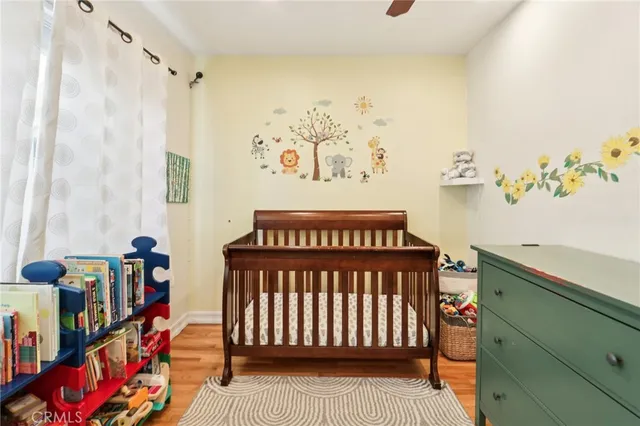 $999,950 | 18937 Sylvan Street, Tarzana, CA 91335