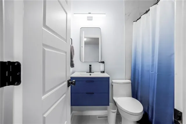 $570,000 | 8641 Broadmoor Street, Overland Park, KS 66212