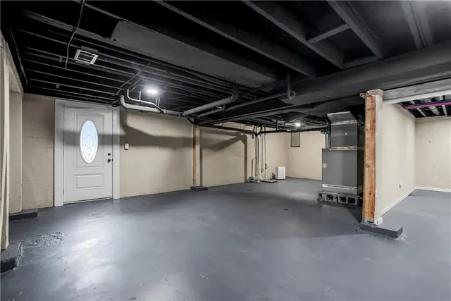 $540,000 | 8641 Broadmoor Street, Overland Park, KS 66212