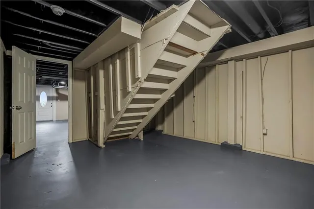 $570,000 | 8641 Broadmoor Street, Overland Park, KS 66212