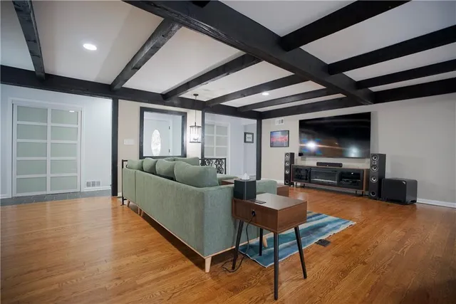 $549,000 | 8641 Broadmoor Street, Overland Park, KS 66212