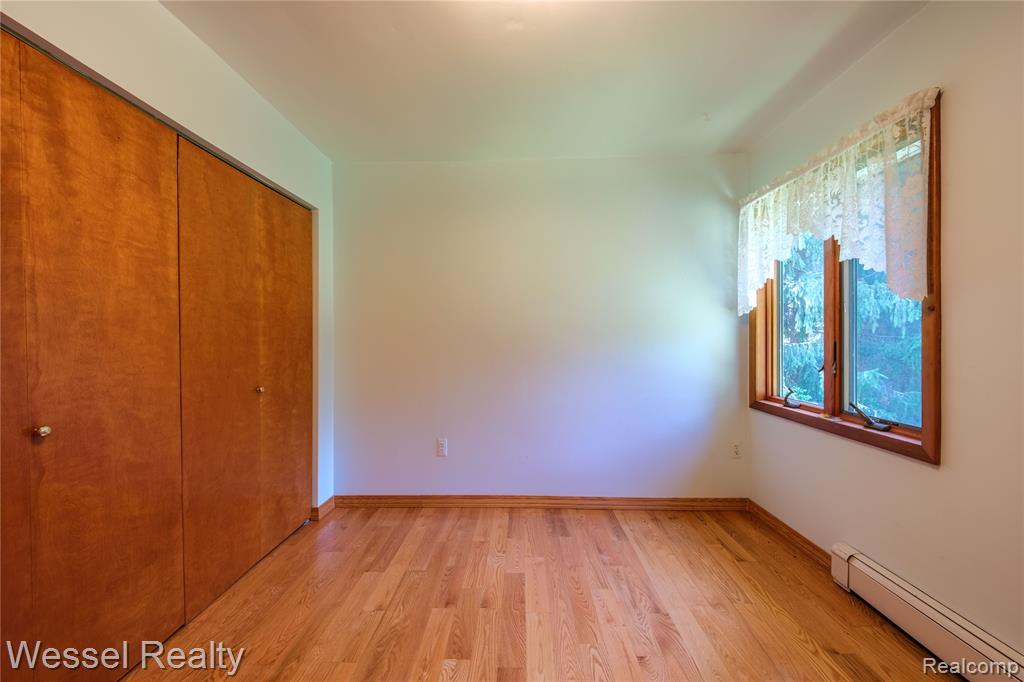 2465 Texter Road Leonard, MI 48367 - Photo 27 of 43