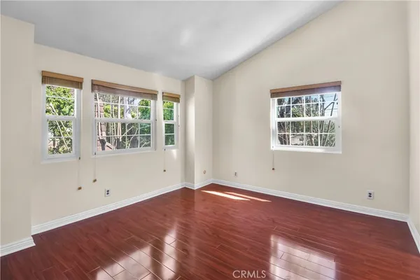 $650,000 | 259 North Holliston Avenue, Unit 1, Pasadena, CA 91106