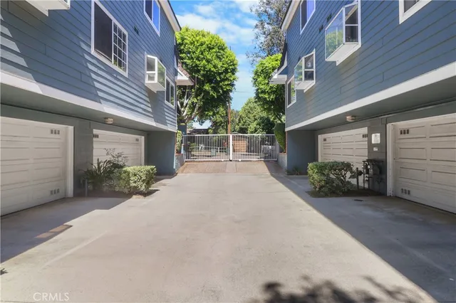 $675,000 | 259 North Holliston Avenue, Unit 1, Pasadena, CA 91106