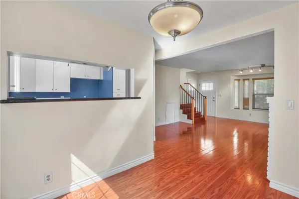 $650,000 | 259 North Holliston Avenue, Unit 1, Pasadena, CA 91106