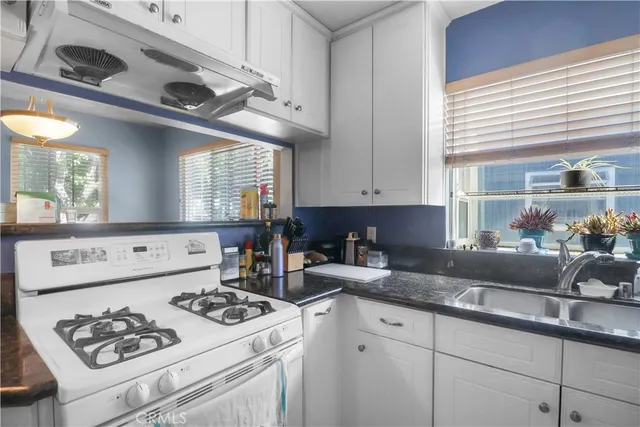 $675,000 | 259 North Holliston Avenue, Unit 1, Pasadena, CA 91106