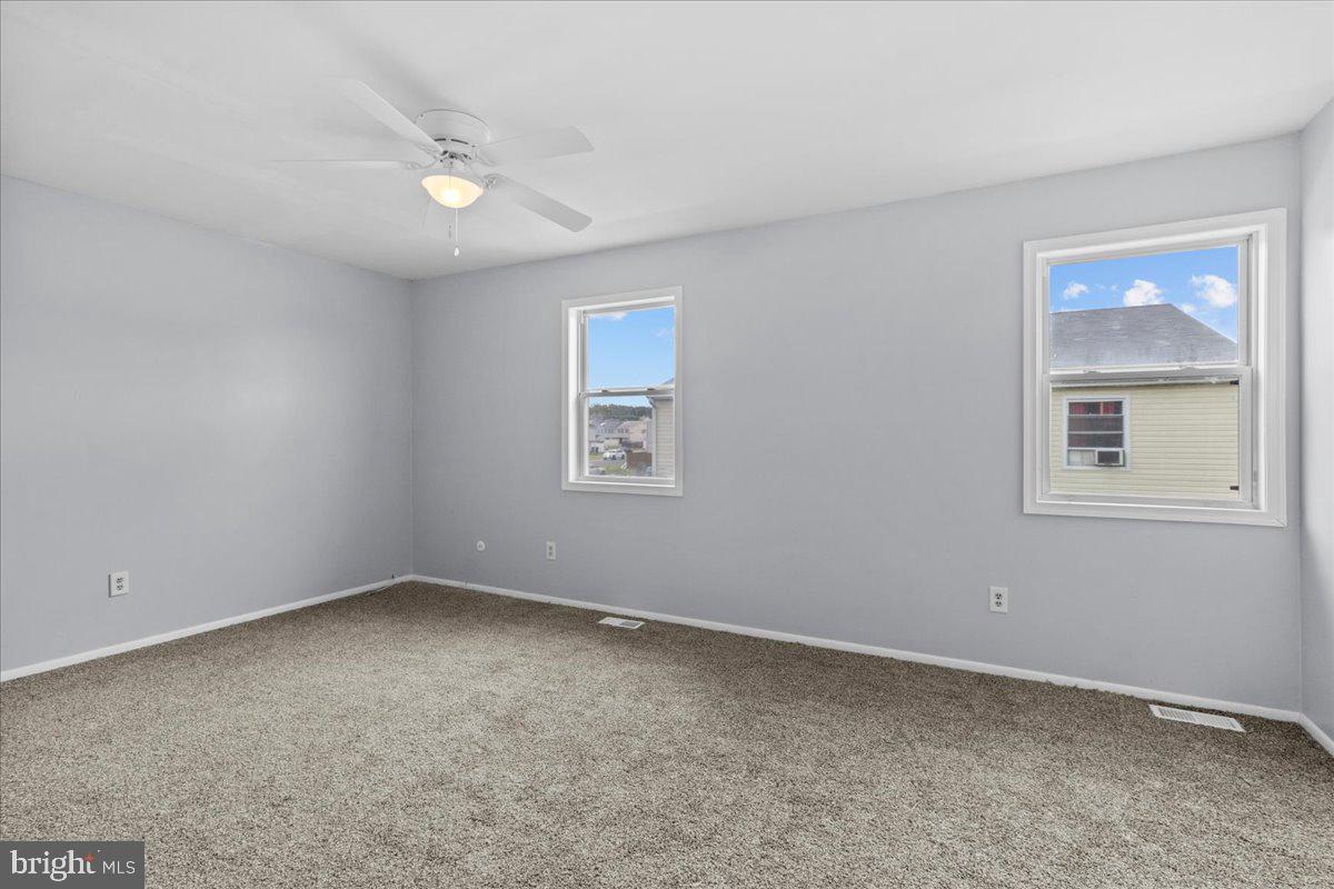 10 Longbow Court Sicklerville, NJ 08081 - Photo 14 of 26 an empty room with a window