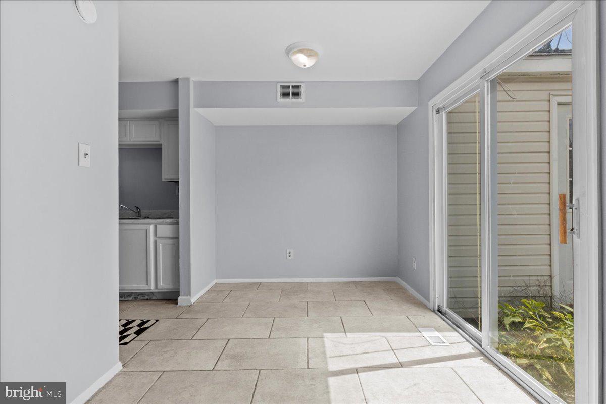 10 Longbow Court Sicklerville, NJ 08081 - Photo 7 of 26 a view of an entryway with wooden floor