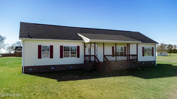 $325,000 | 654 Muddy Creek Road, Hertford, NC 27944