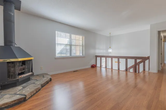 $2,395 | 104 Sunnybrook Trail, Signal Mountain, TN 37377