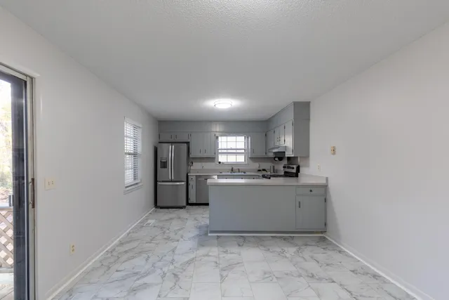 $2,395 | 104 Sunnybrook Trail, Signal Mountain, TN 37377