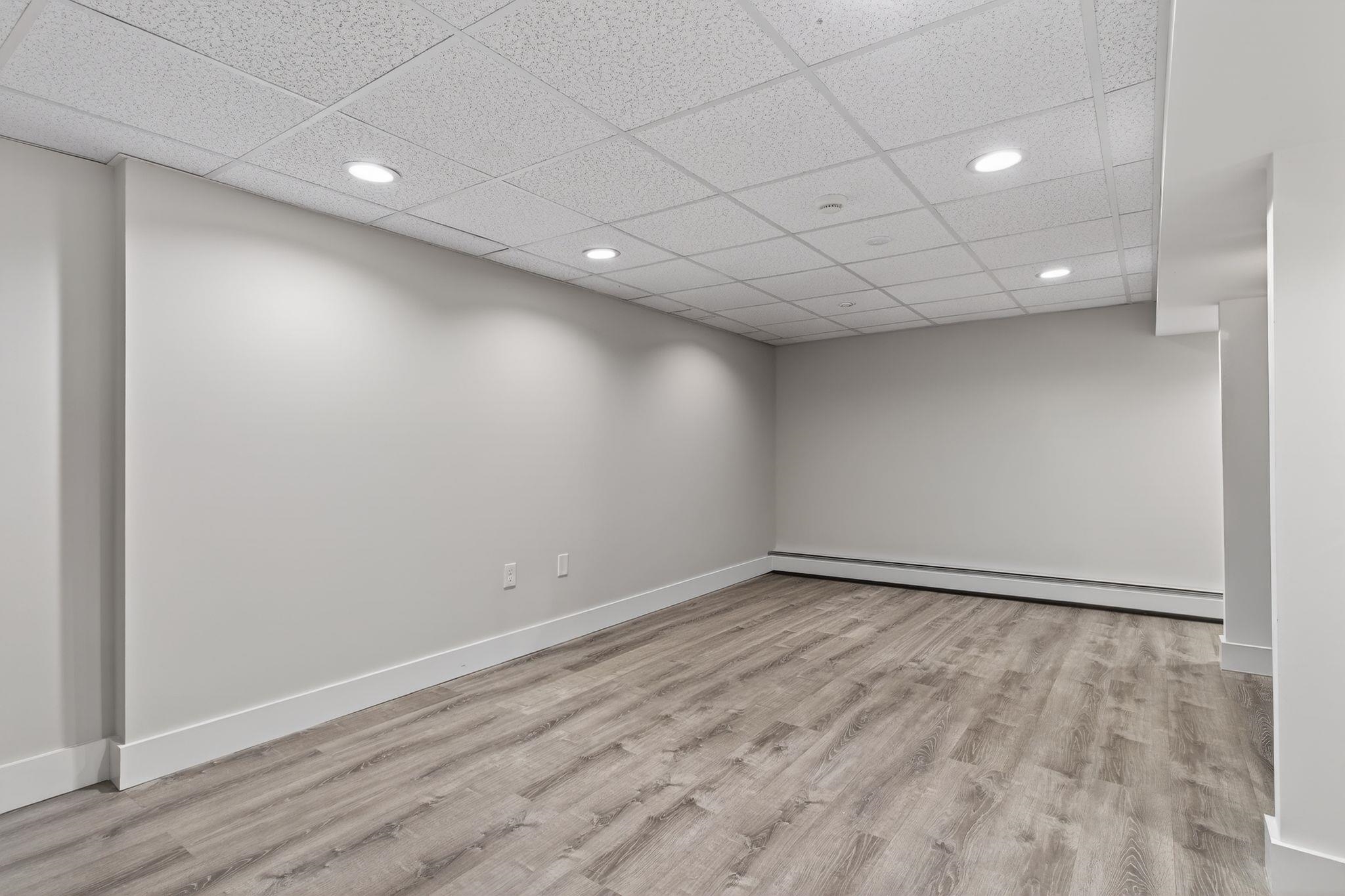 30 Main Street Salem, NH 03079 - Photo 14 of 23