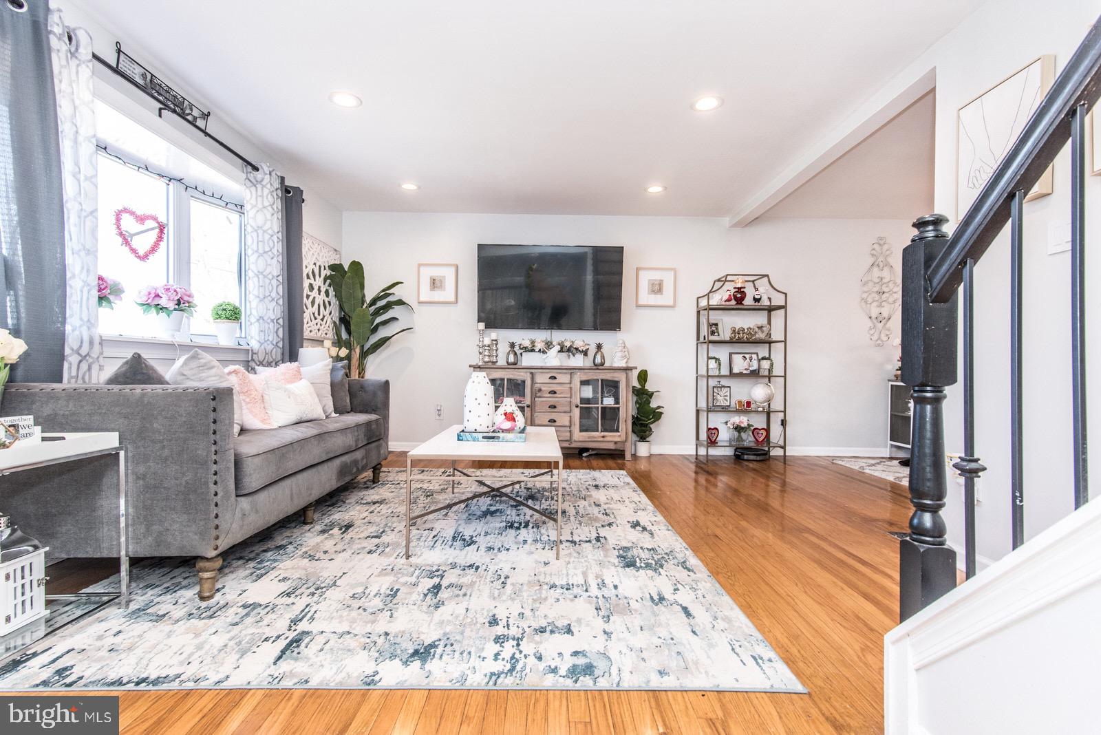 441 Kismet Road Philadelphia, PA 19115 - Photo 7 of 59