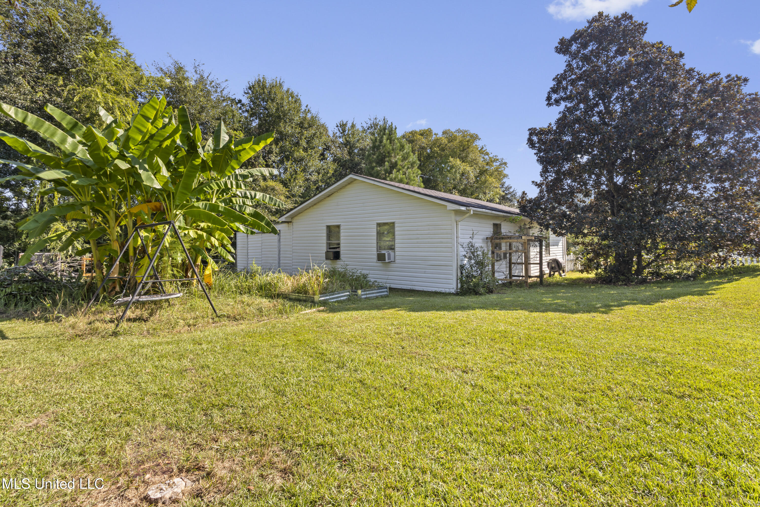 147 Blue Springs Road Lucedale, MS 39452 - Photo 64 of 83 0066