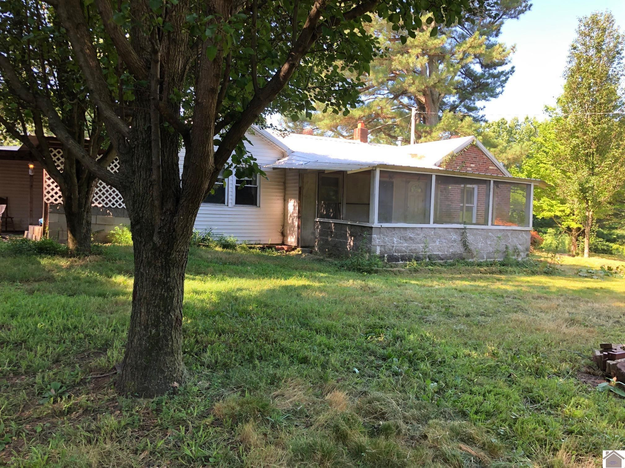 6991 State Rte 2422 Wingo, KY 42088 - Photo 2 of 13 Photo 2