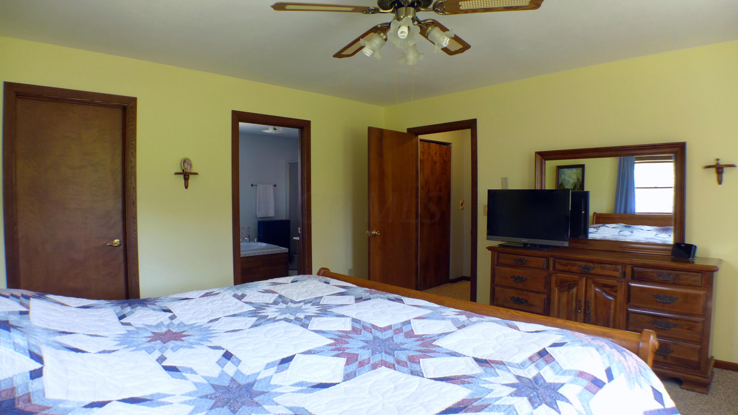 3087 Hankinson Road Granville, OH 43023 - Photo 7 of 29