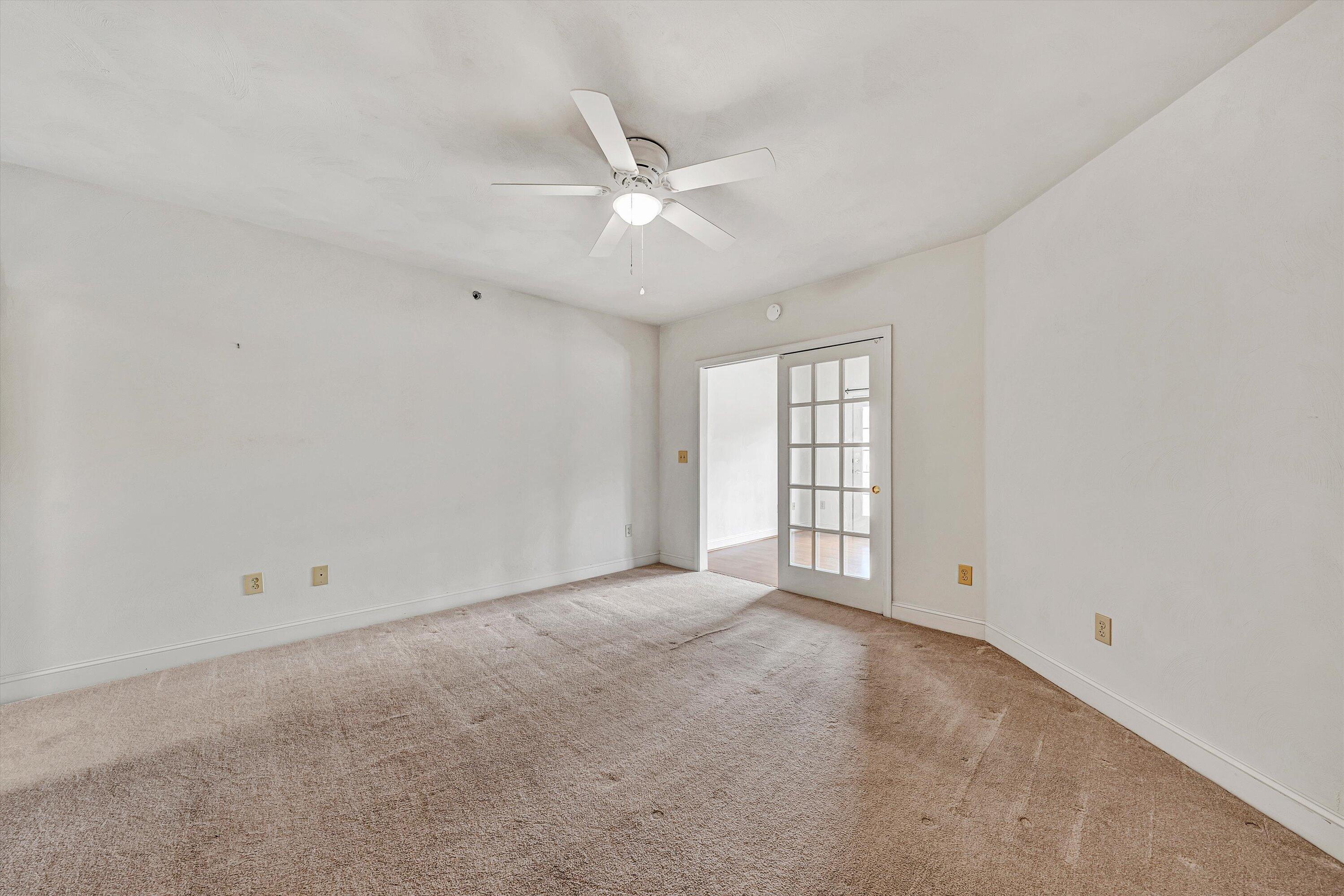 4444 Pheasant Ridge Road, Unit 305 Roanoke, VA 24014 - Photo 18 of 33 18-DSC00286