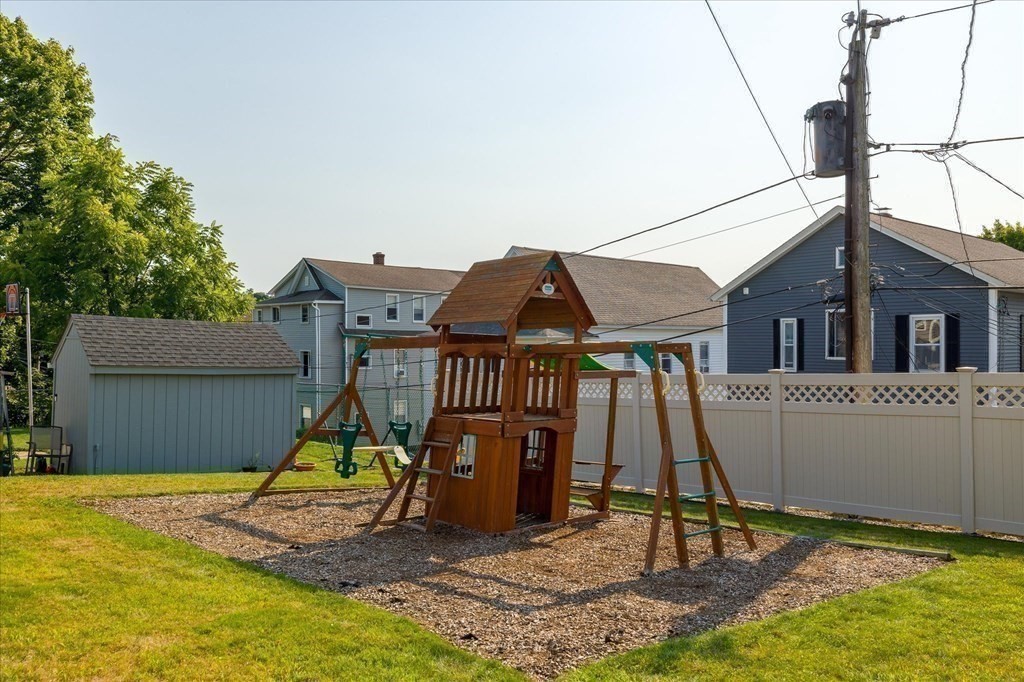 5 Liscomb Street Worcester, MA 01604 - Photo 27 of 29 Gallery Image 27