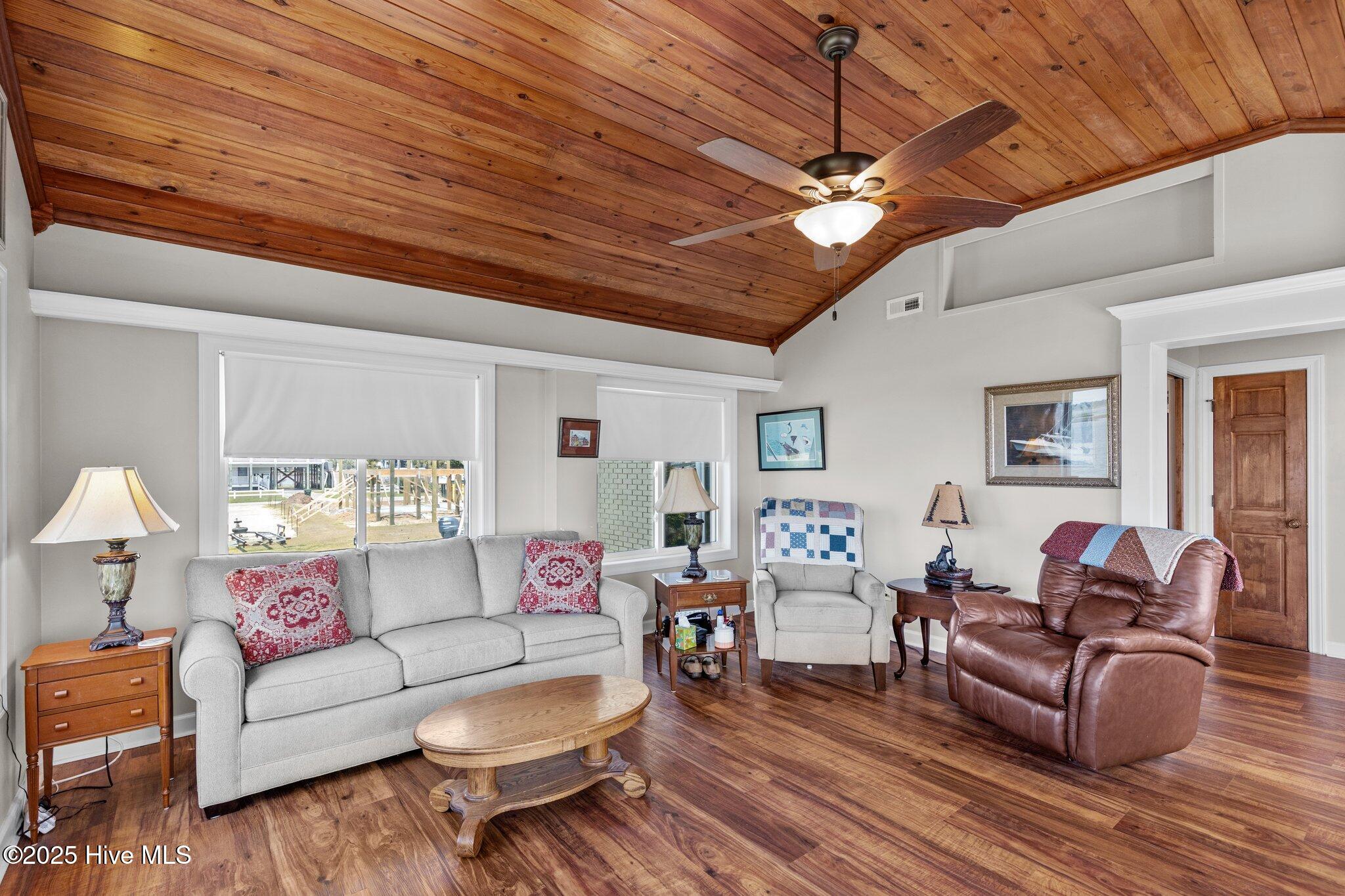 310 Lejeune Road Cape Carteret, NC 28584 - Photo 12 of 41 Den