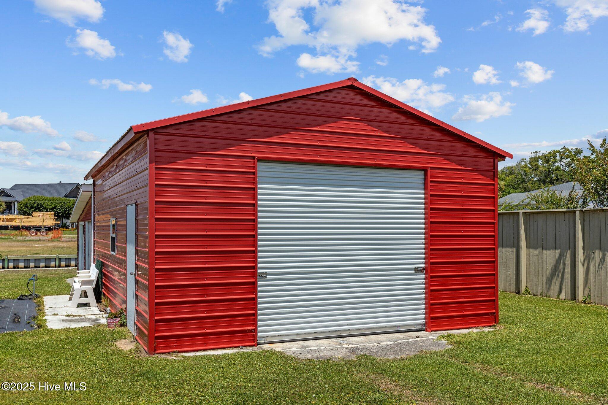 310 Lejeune Road Cape Carteret, NC 28584 - Photo 31 of 41 workshop
