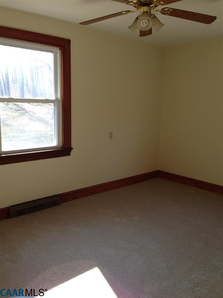 972 Richmond Road Keswick, VA 22947 - Photo 5 of 6 Gallery Image 5