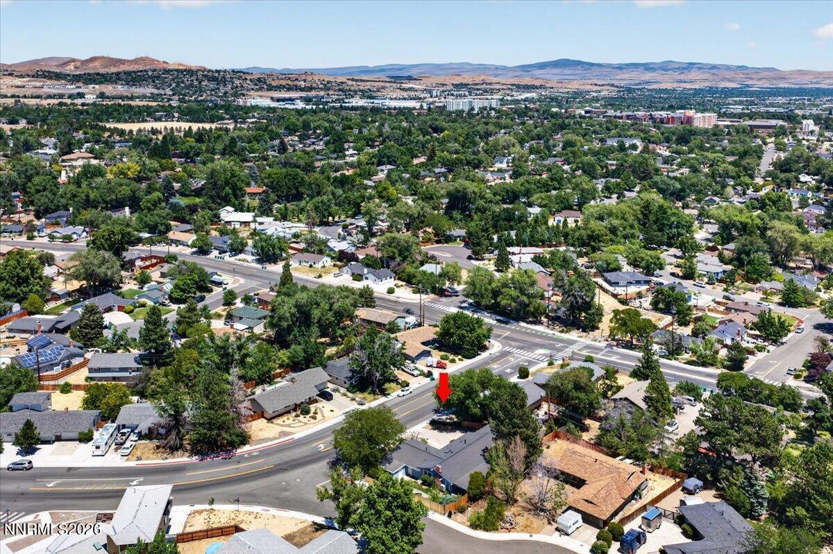 1090 Kings Row Reno, NV 89503 - Photo 33 of 34 33-DJI_20260706132758_0968_D
