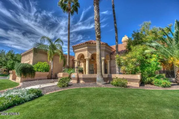 $4,500 | 1502 West Port Au Prince Lane, Phoenix, AZ 85023