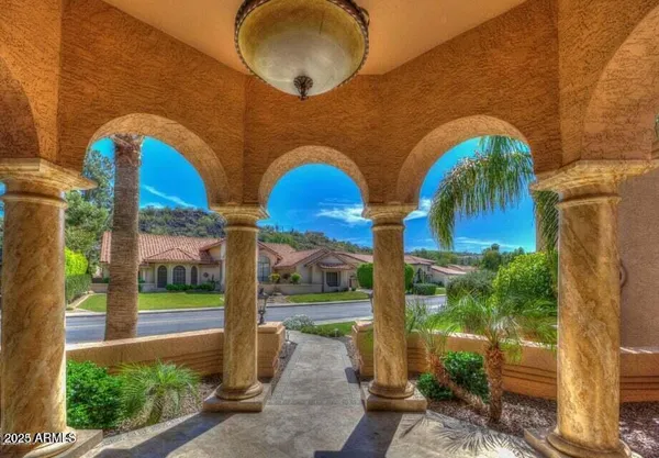 $4,500 | 1502 West Port Au Prince Lane, Phoenix, AZ 85023