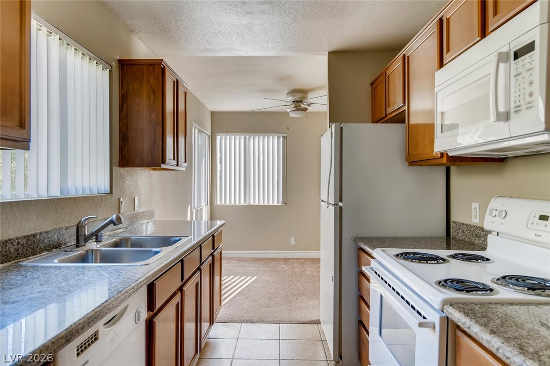 1806 North Decatur Boulevard, Unit 203 Las Vegas, NV 89108 - Photo 15 of 33