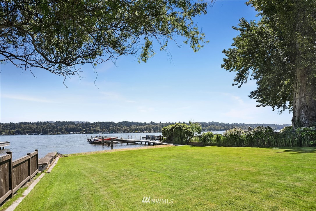 5315 Butterworth Road Mercer Island, WA 98040 - Photo 1 of 25