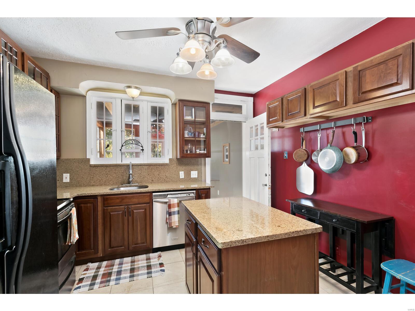 2501 Brown Road St. Louis, MO 63114 - Photo 11 of 29 Gallery Image 11