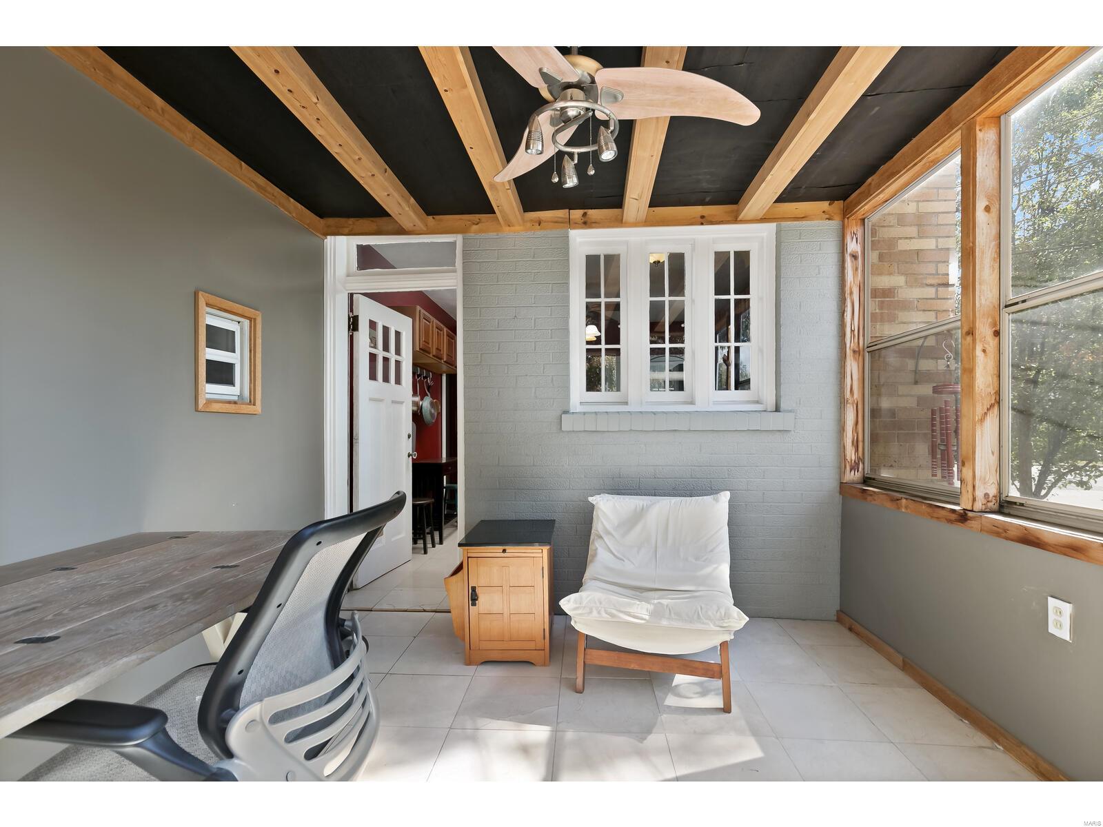 2501 Brown Road St. Louis, MO 63114 - Photo 15 of 29 Gallery Image 15