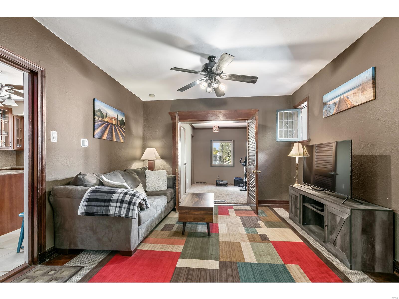 2501 Brown Road St. Louis, MO 63114 - Photo 6 of 29 Gallery Image 6