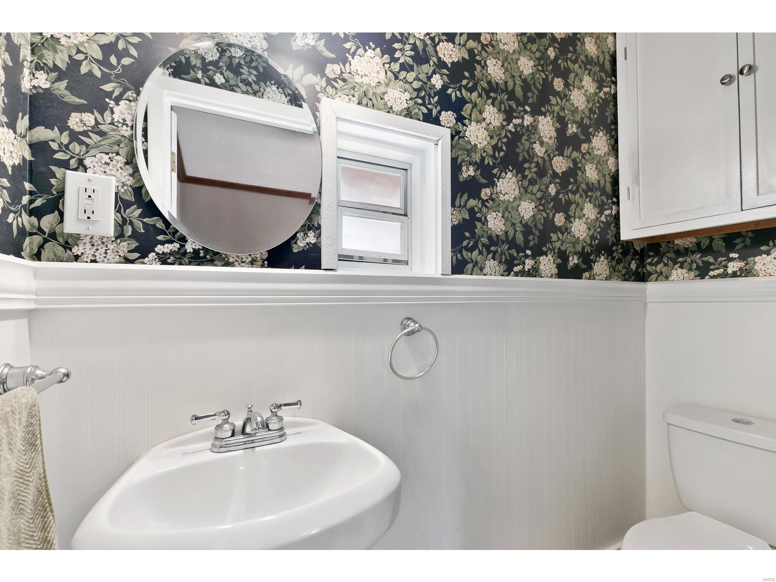 2501 Brown Road St. Louis, MO 63114 - Photo 9 of 29 Gallery Image 9