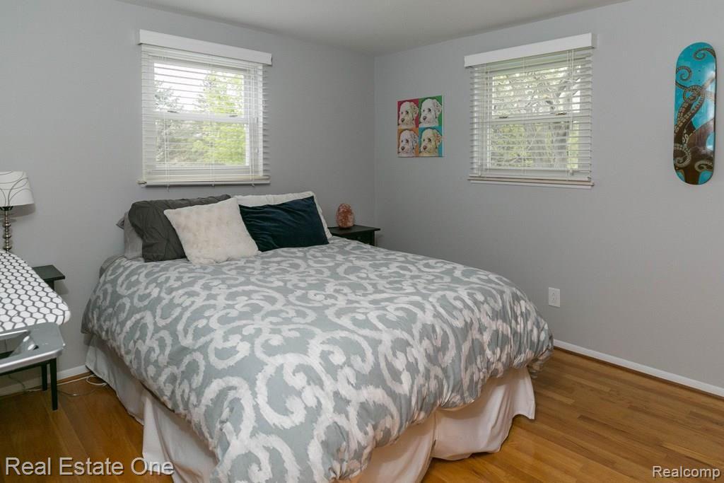 16472 Riverside Street Livonia, MI 48154 - Photo 17 of 27 Gallery Image 17