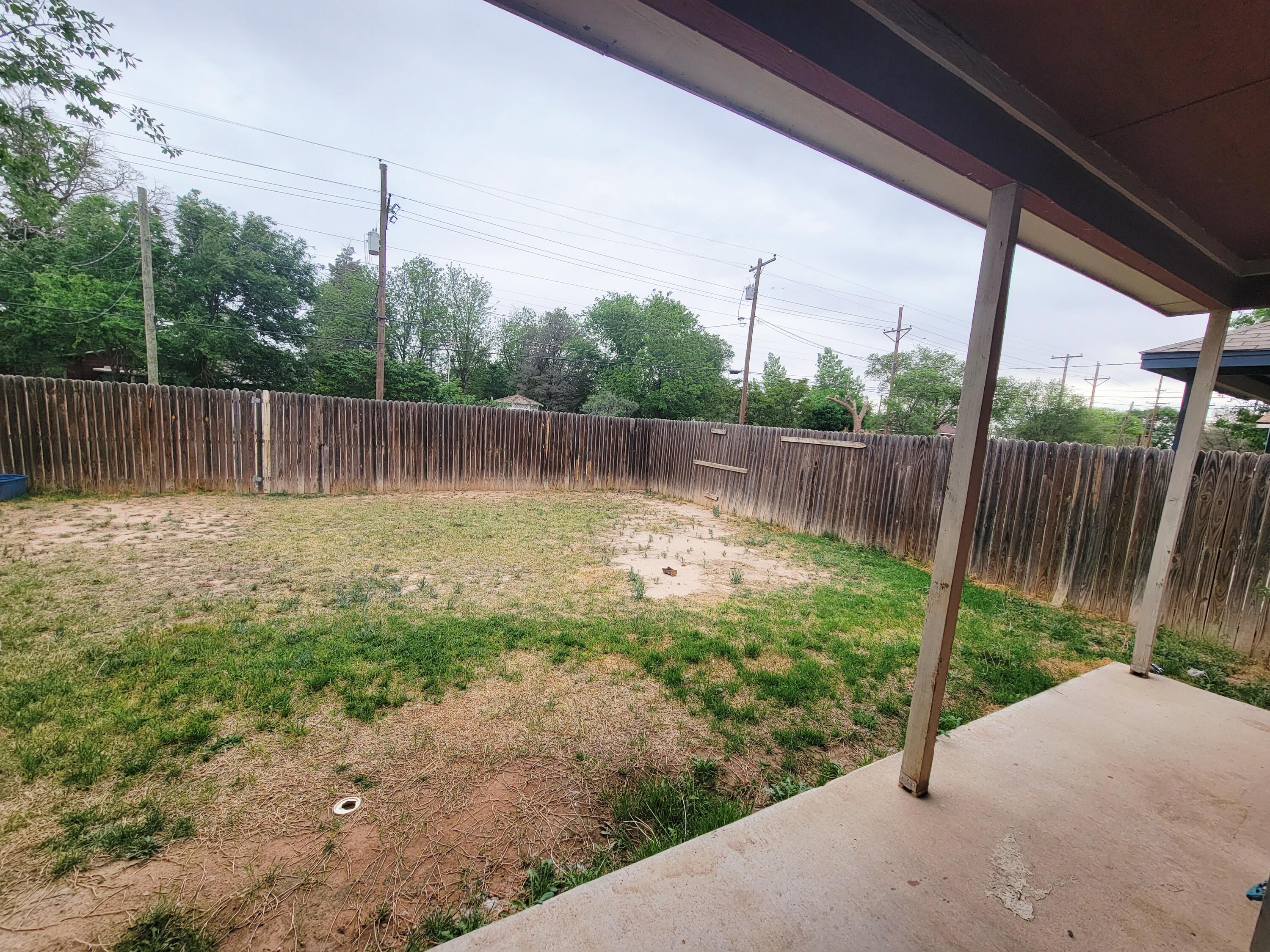 110 82nd Street, Unit 2 Lubbock, TX 79404 - Photo 14 of 14 110 12