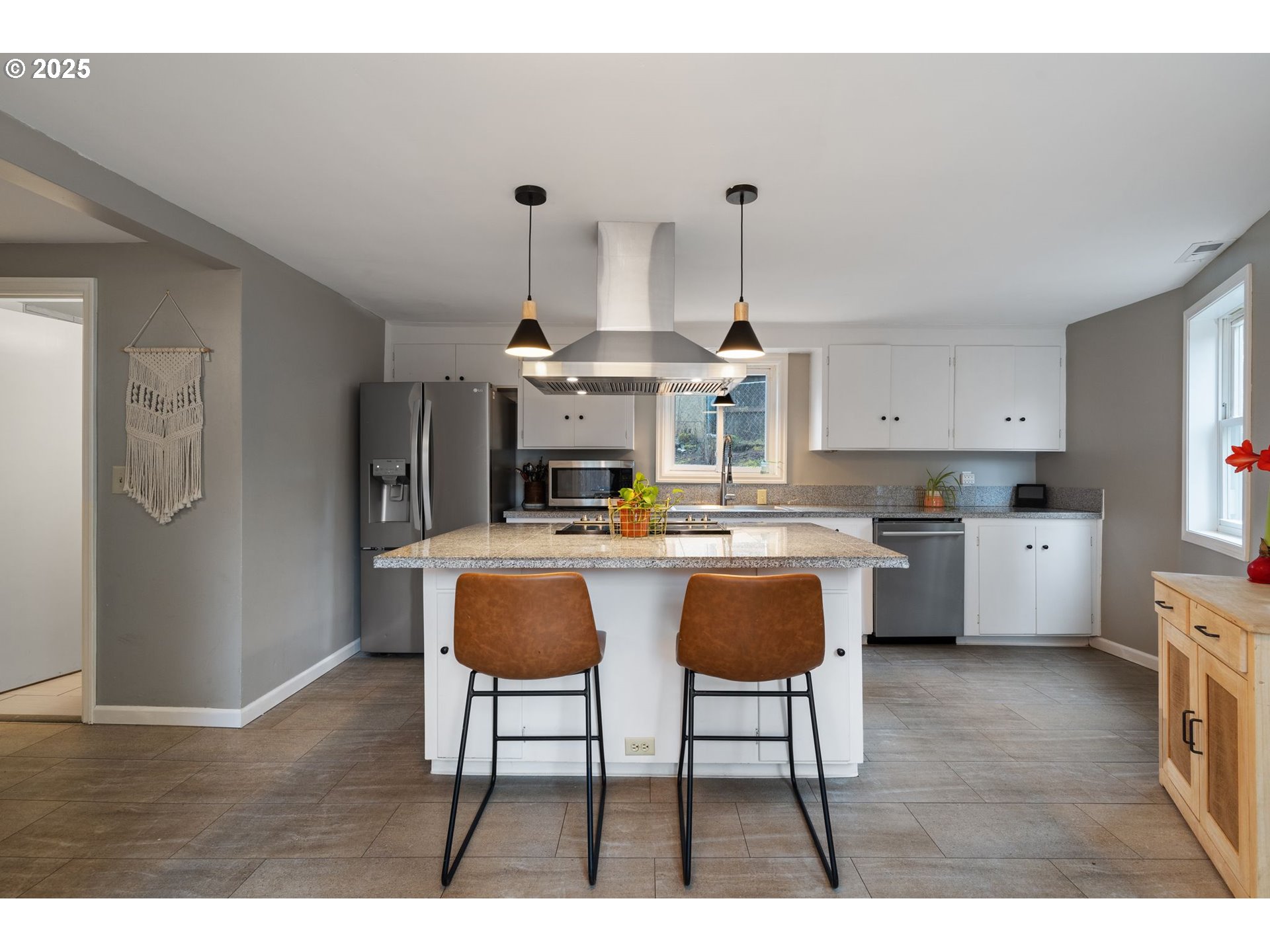 4680 Exeter Street West Linn, OR 97068 - Photo 9 of 26