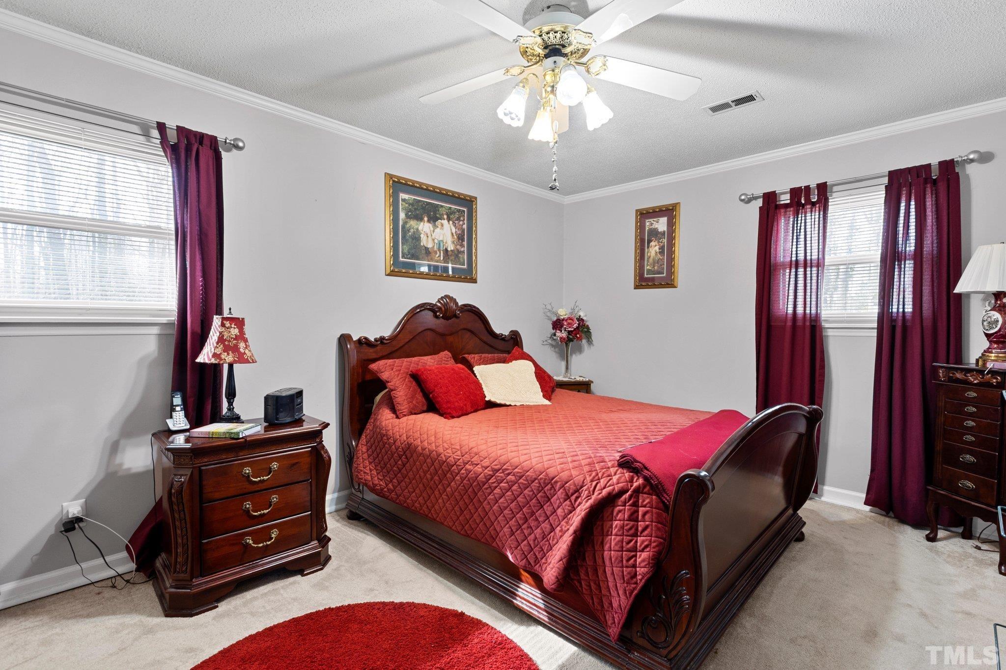 2706 Darrow Road Durham, NC 27704 - Photo 9 of 18 Gallery Image 9