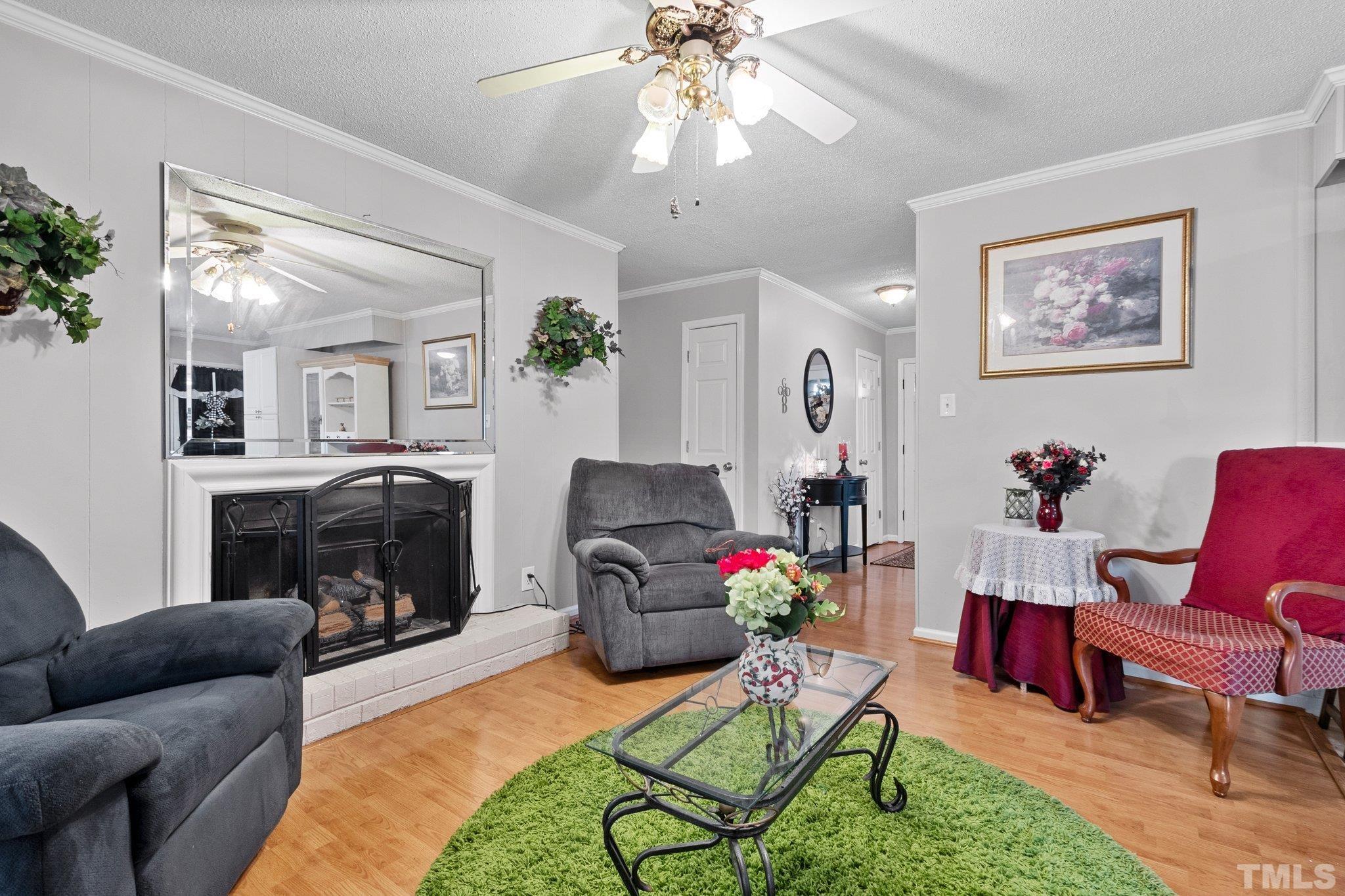 2706 Darrow Road Durham, NC 27704 - Photo 10 of 18 Gallery Image 10