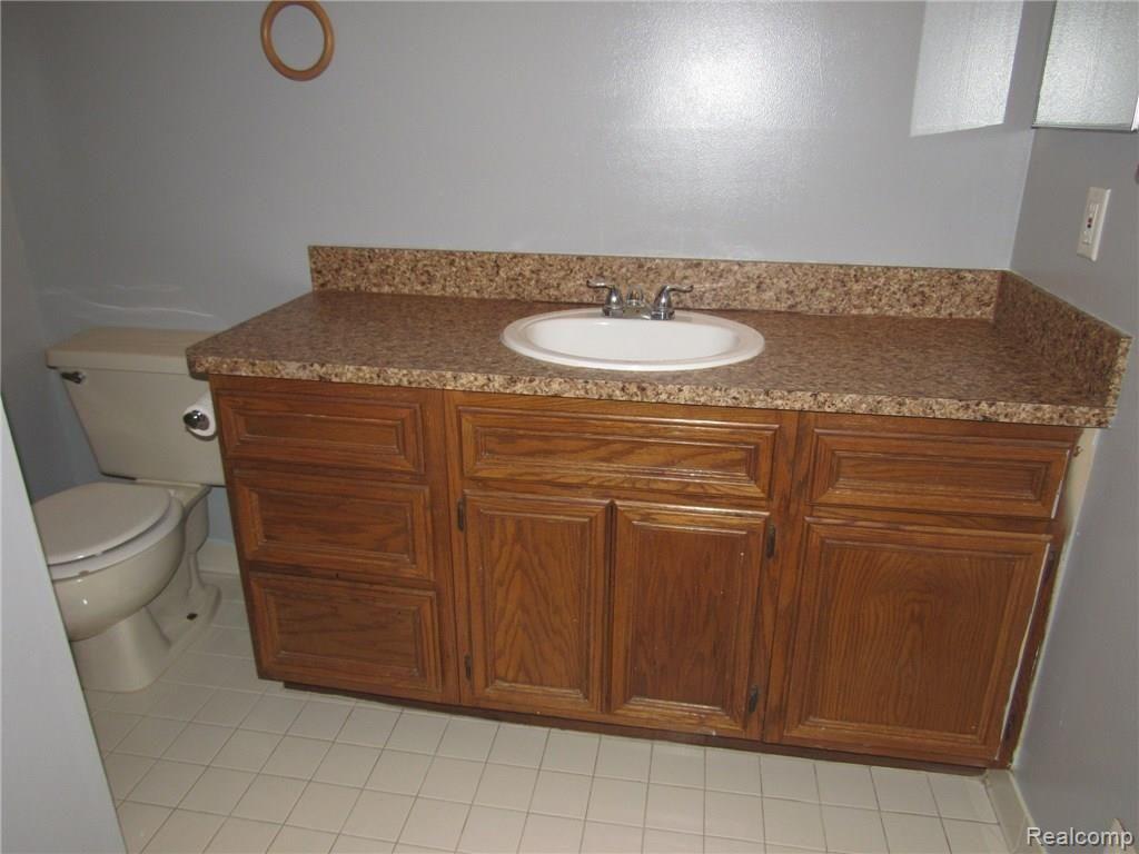 54121 Powderhorn Ridge Utica, MI 48316 - Photo 25 of 29