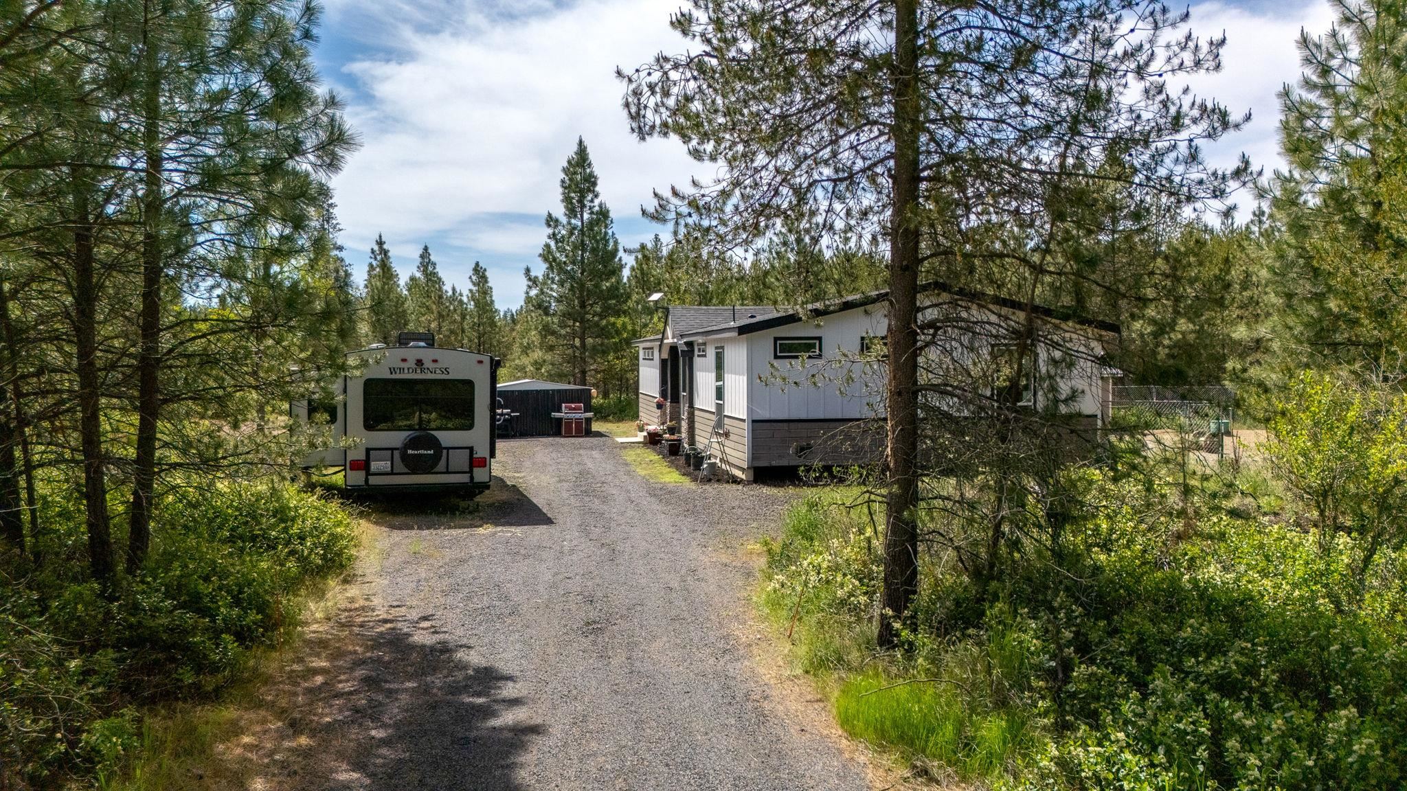 28995 North Hardesty Road Chattaroy, WA 99003 - Photo 39 of 46