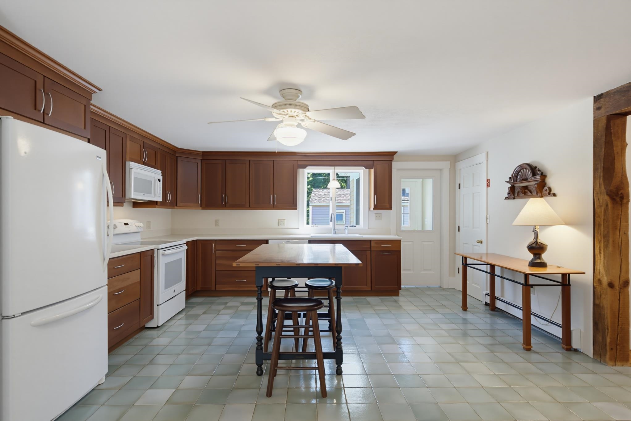 36 Wiswall Road Durham, NH 03824 - Photo 6 of 51