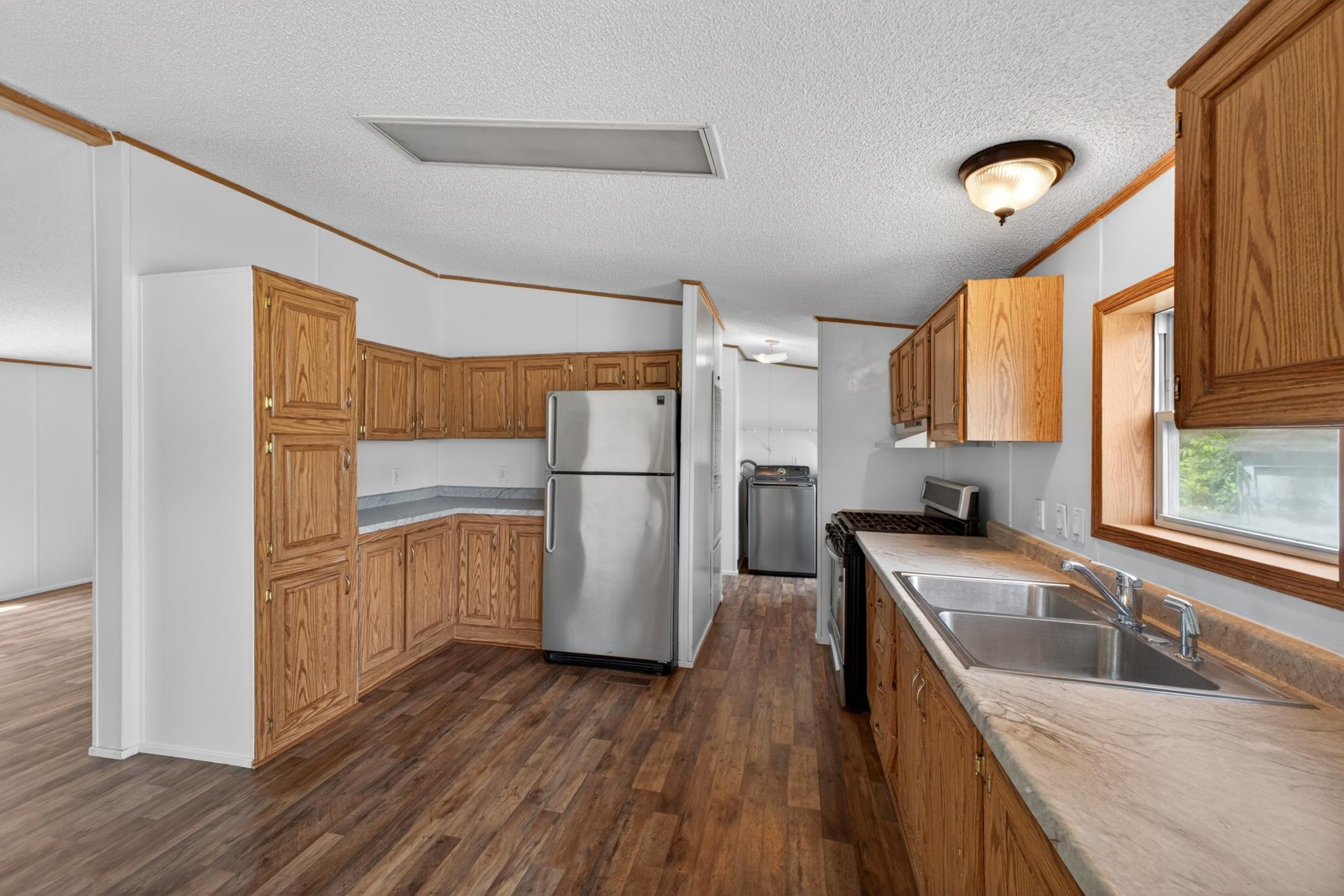 580 36th Street Southwest Rochester, MN 55902 - Photo 23 of 29