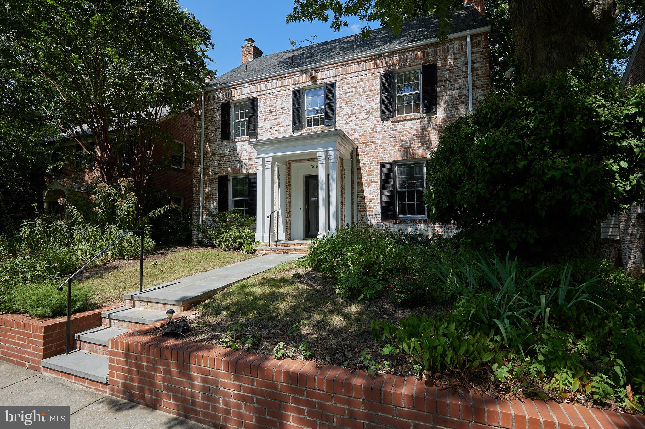 a view of house with outdoor space