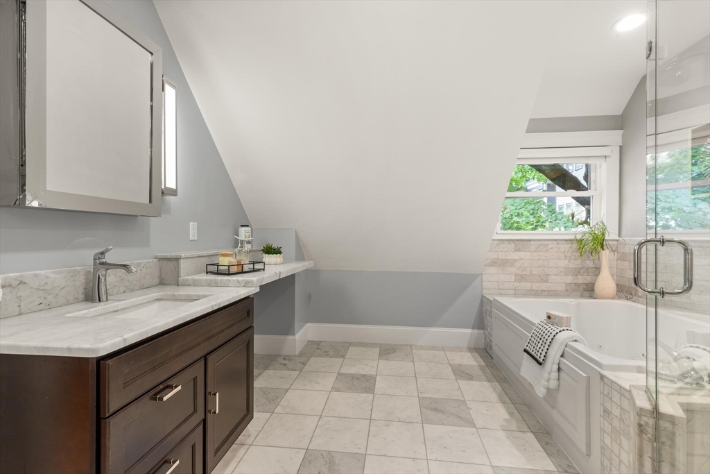 91 University Road, Unit 2 Brookline, MA 02445 - Photo 31 of 39 Gallery Image 31